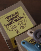 'Hang in there' Wall Hook