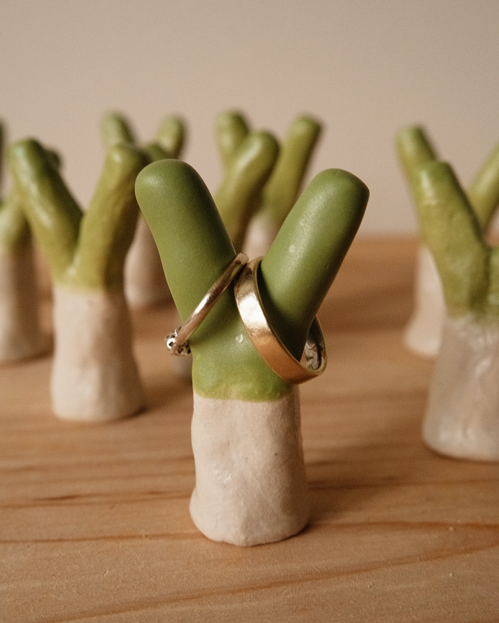 Leek Ring Holder